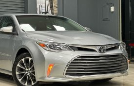 Toyota, Avalon, 2017