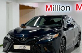 Toyota, Camry, 2020