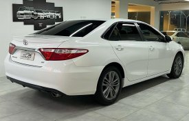 Toyota, Camry, 2017