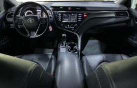 Toyota, Camry, 2020