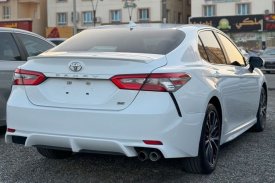 Toyota, Camry, 2019