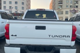 Toyota, Tundra, 2019