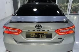 Toyota, Camry, 2019