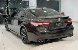 Toyota, Camry, 2018