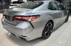 Toyota, Camry, 2019