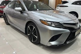 Toyota, Camry, 2019