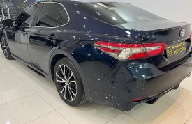 Toyota, Camry, 2018