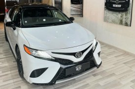 Toyota, Camry, 2019