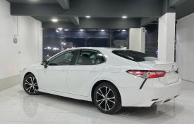 Toyota, Camry, 2020