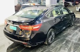 Toyota, Avalon, 2017