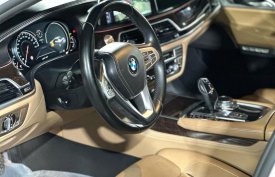 BMW, 7 seria, 740, 2016