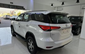 Toyota, Fortuner, 2023