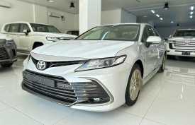 Toyota, Camry, 2023