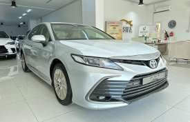 Toyota, Camry, 2023