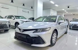 Toyota, Camry, 2023