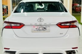 Toyota, Camry, 2021