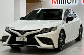 Toyota, Camry, 2020