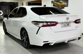 Toyota, Camry, 2020