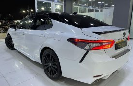 Toyota, Camry, 2021