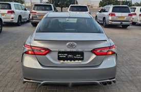 Toyota, Camry, 2019