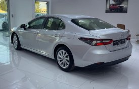 Toyota, Camry, LE, 2023