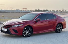 Toyota, Camry, 2019