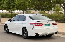 Toyota, Camry, 2020