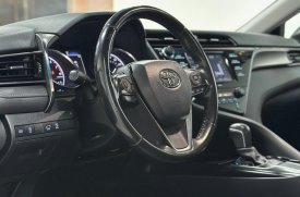 Toyota, Camry, 2020