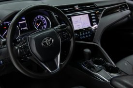 Toyota, Camry, 2020