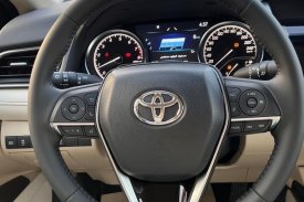 Toyota, Camry, 2023