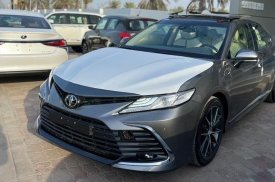 Toyota, Camry, 2023