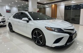 Toyota, Camry, 2020