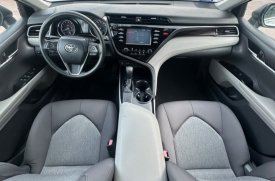 Toyota, Camry, LE, 2019