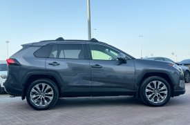 Toyota, RAV4, Xle, 2019