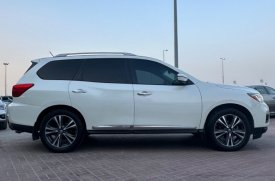 Nissan, Pathfinder, 2017