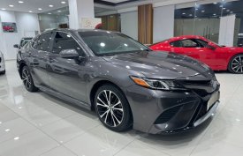 Toyota, Camry, 2018