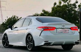 Toyota, Camry, 2018