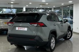 Toyota, RAV4, 2021