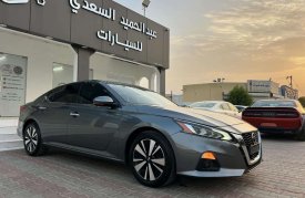 Nissan, Altima, 2019