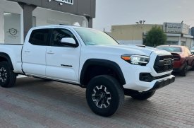 Toyota, Tacoma, 2022