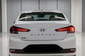 Hyundai, Elantra, 2020