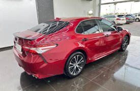 Toyota, Camry, 2019