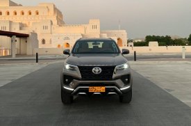 Toyota, Fortuner, 2023