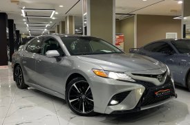 Toyota, Camry, 2019