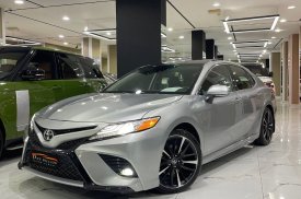 Toyota, Camry, 2019