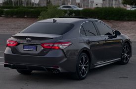 Toyota, Camry, 2019