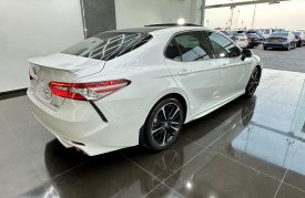 Toyota, Camry, 2018