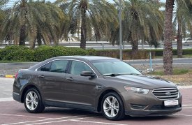 Ford, Taurus, 2016