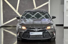 Toyota, Camry, 2017