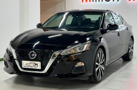 Nissan, Altima, 2020